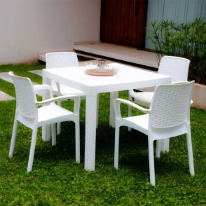 MESA VOSS 2000 RATTAN FIDJI BLANCO 90*90