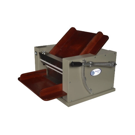 SOBADORA PASTELERA FINESCHI